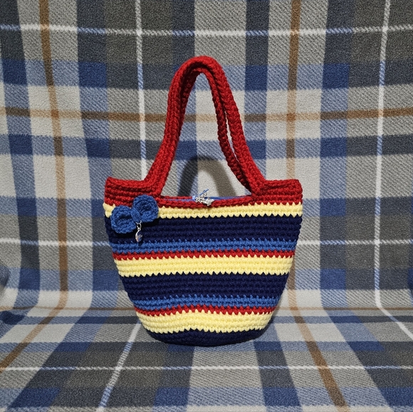 Crochet Princess Inspired Mini Bag - Picture 1 of 2